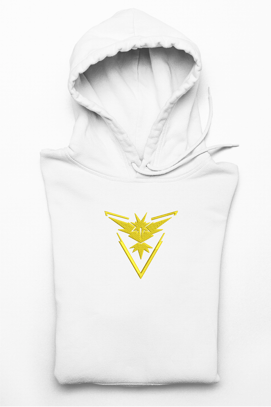 Hanorac anime brodat cu Yellow Team din Pokemon