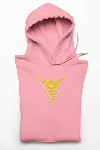Hanorac anime brodat cu Yellow Team din Pokemon