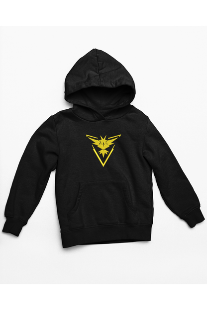 Hanorac anime brodat cu Yellow Team din Pokemon